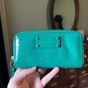 Green Kate Spade Wristlet Wallet